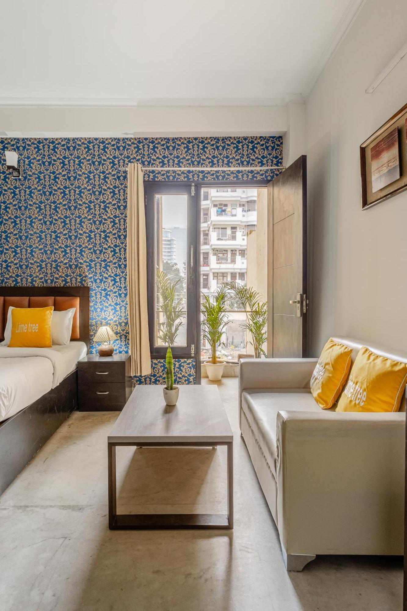 Lime Tree Service Golf Course Road, *