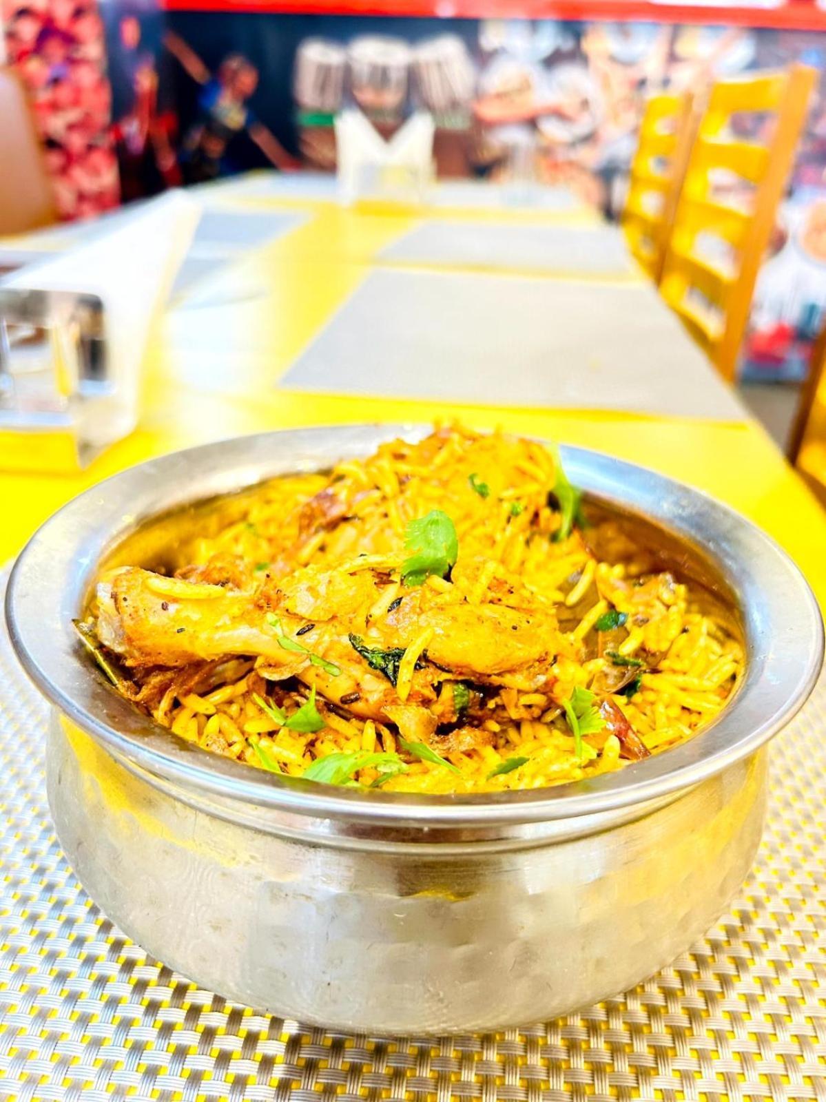 Lime Tree Service Golf Course Road, अपार्टमेंट