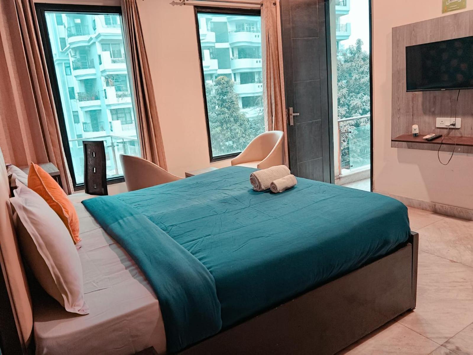 Lime Tree Service Golf Course Road, अपार्टमेंट