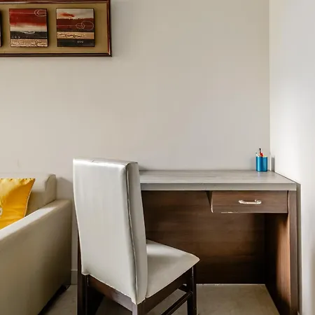 Lime Tree Service Apartment Golf Course Road, Gurgaon Exterior photo