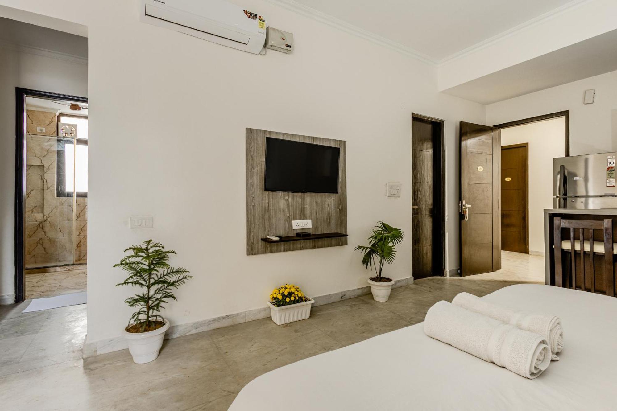 Apartment Lime Tree Service Golf Course Road,
