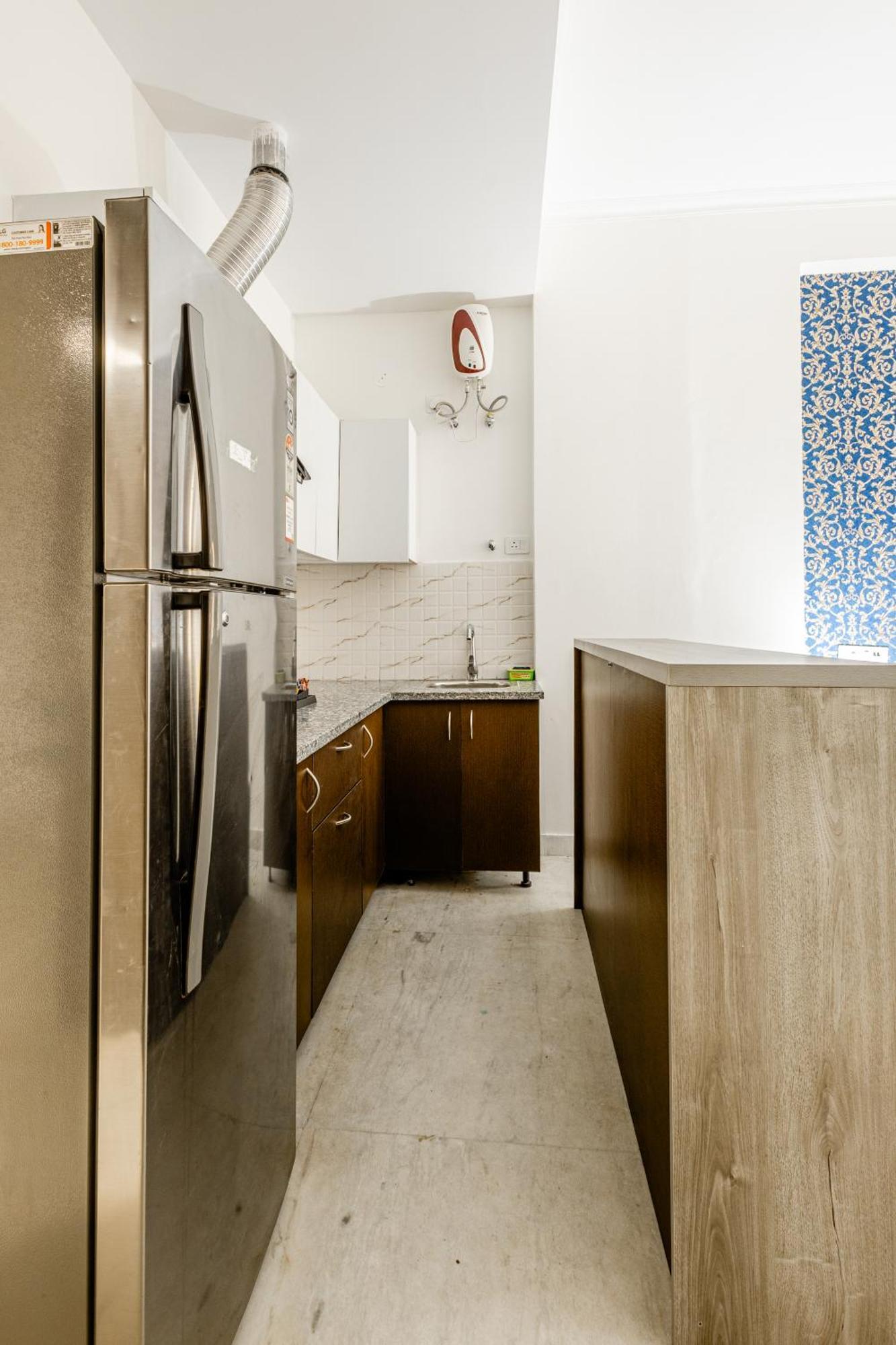 Lime Tree Service Golf Course Road, Apartment Gurgaon