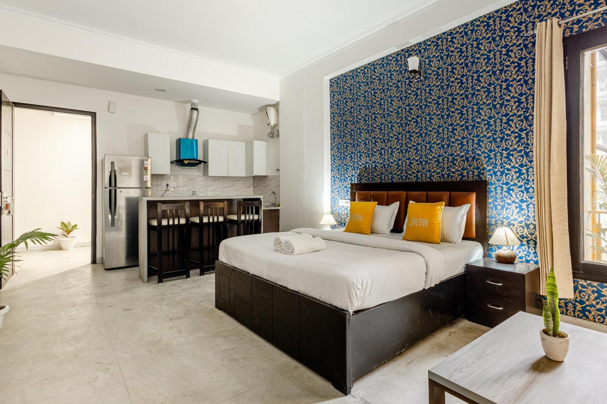 Apartment Lime Tree Service Golf Course Road, *