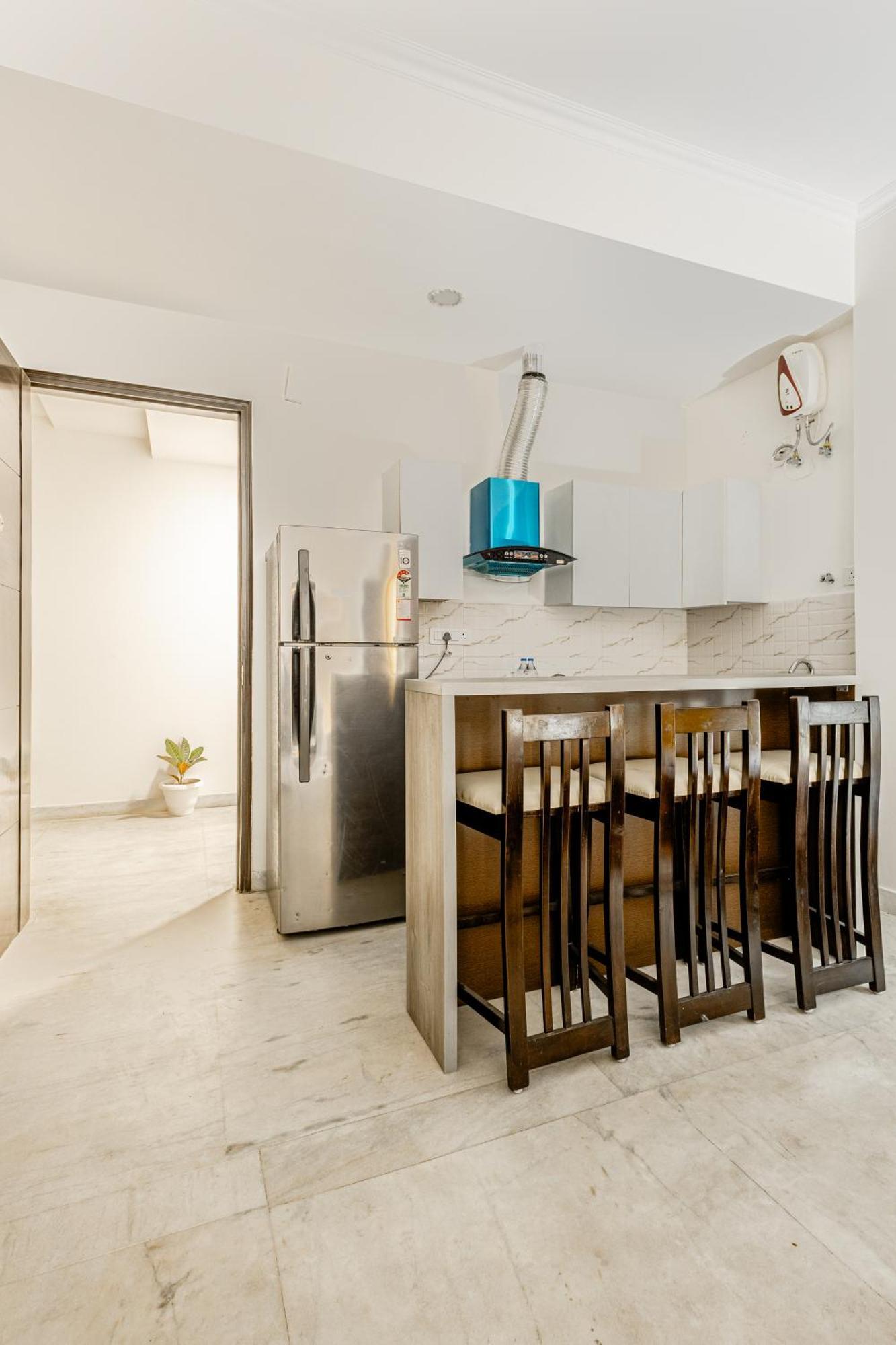Lime Tree Service Golf Course Road, * Gurgaon